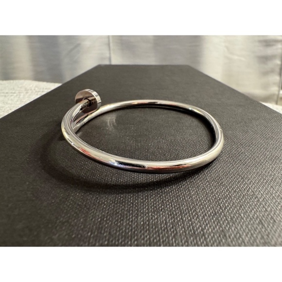 Cartier Juste un Clou Bracelet - Size 20 CM - Excellent Pre-owned Condition!! - Picture 5 of 16